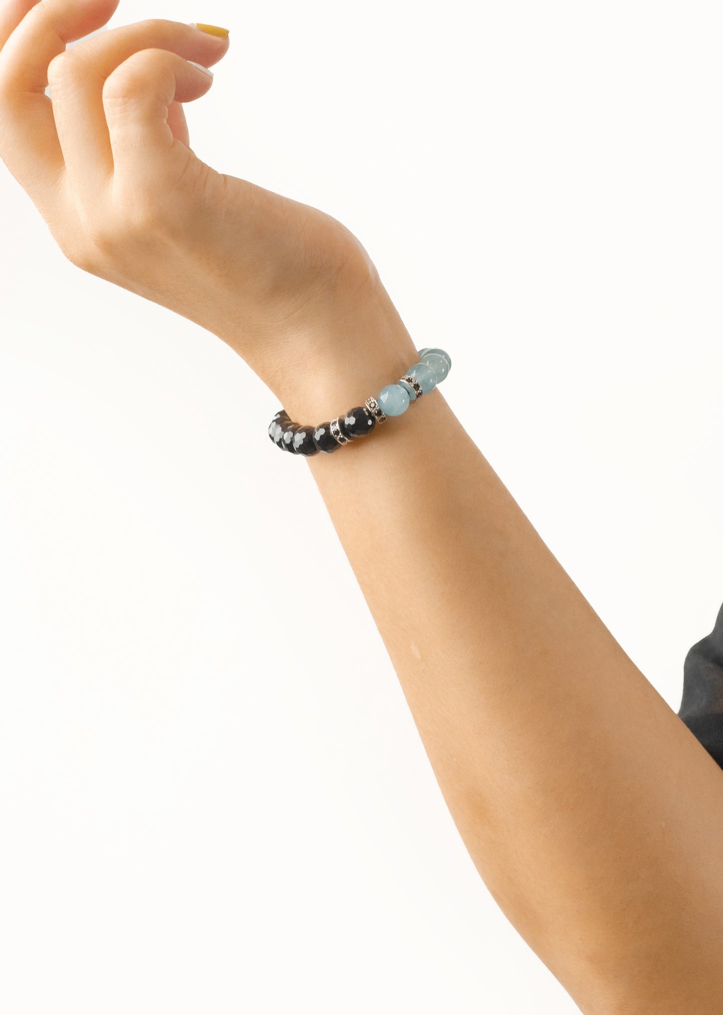 Birthstone Aquamarine Bracelet - MAR - Half Eclipse - Mulstio -7