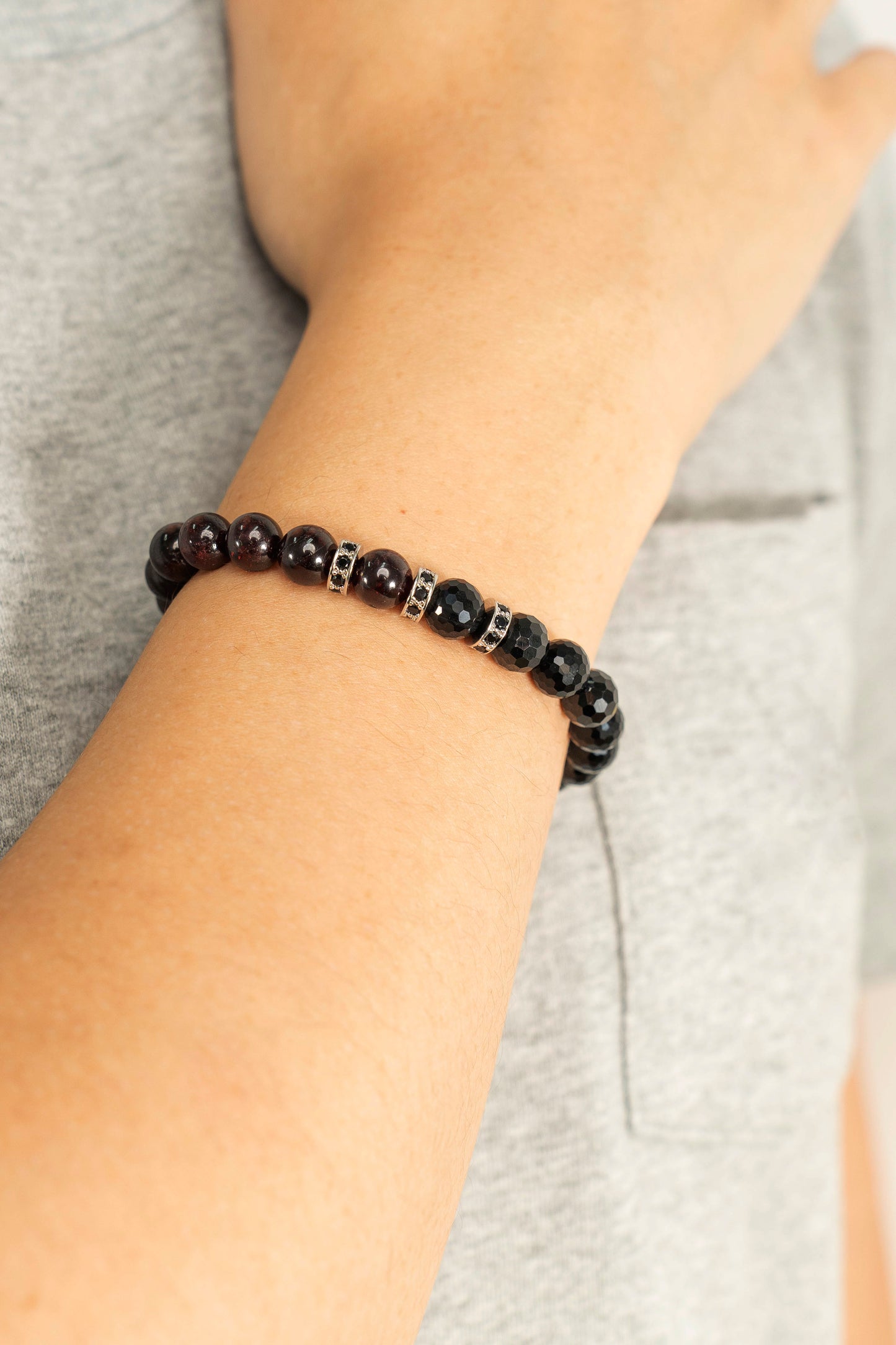 Birthstone Garnet Bracelet - JAN - Half Eclipse - Mulsito -7
