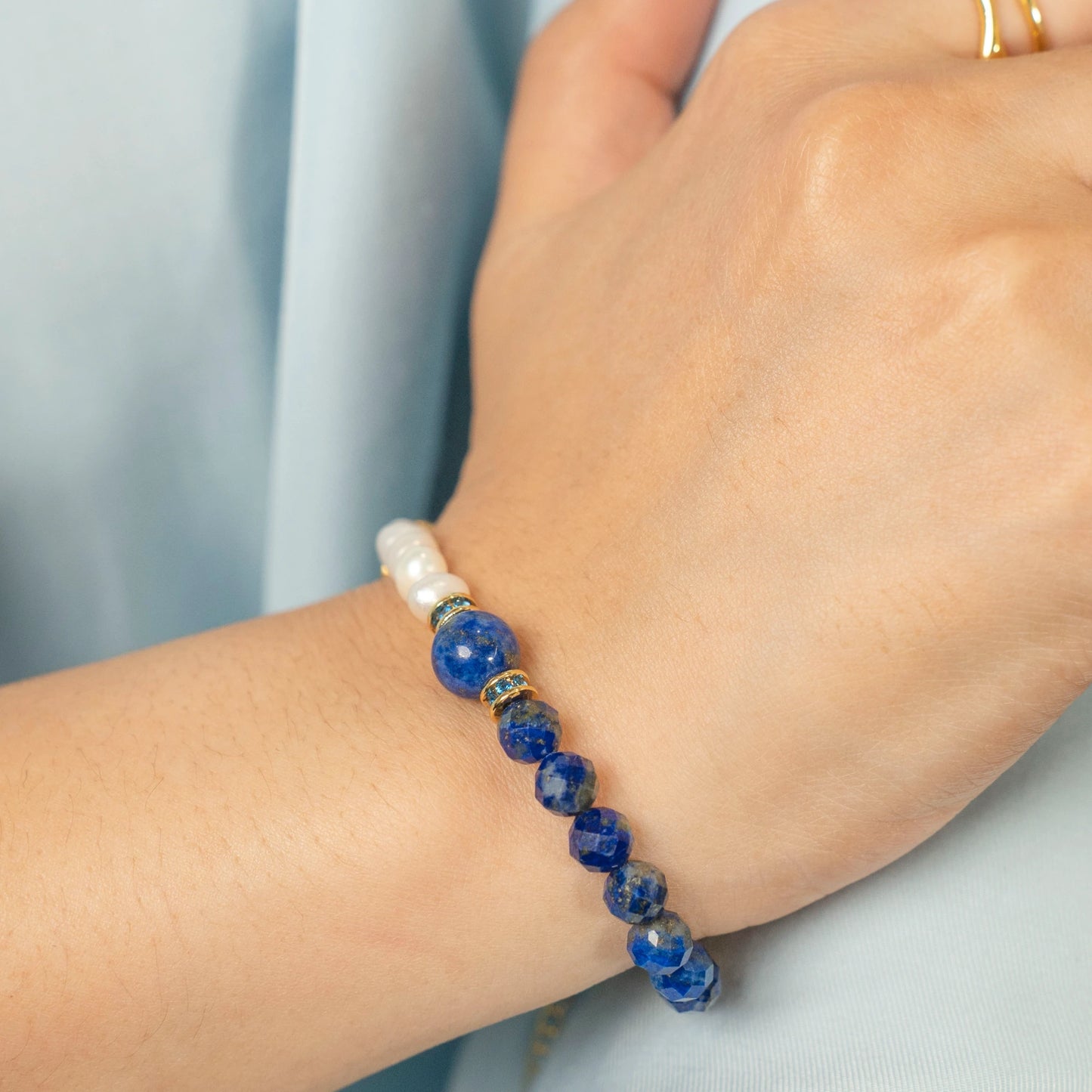 The perfect September gift for the seeker of truth. This Mulstio bracelet combines the ancient wisdom of Lapis Lazuli with the pure insight of Pearl.