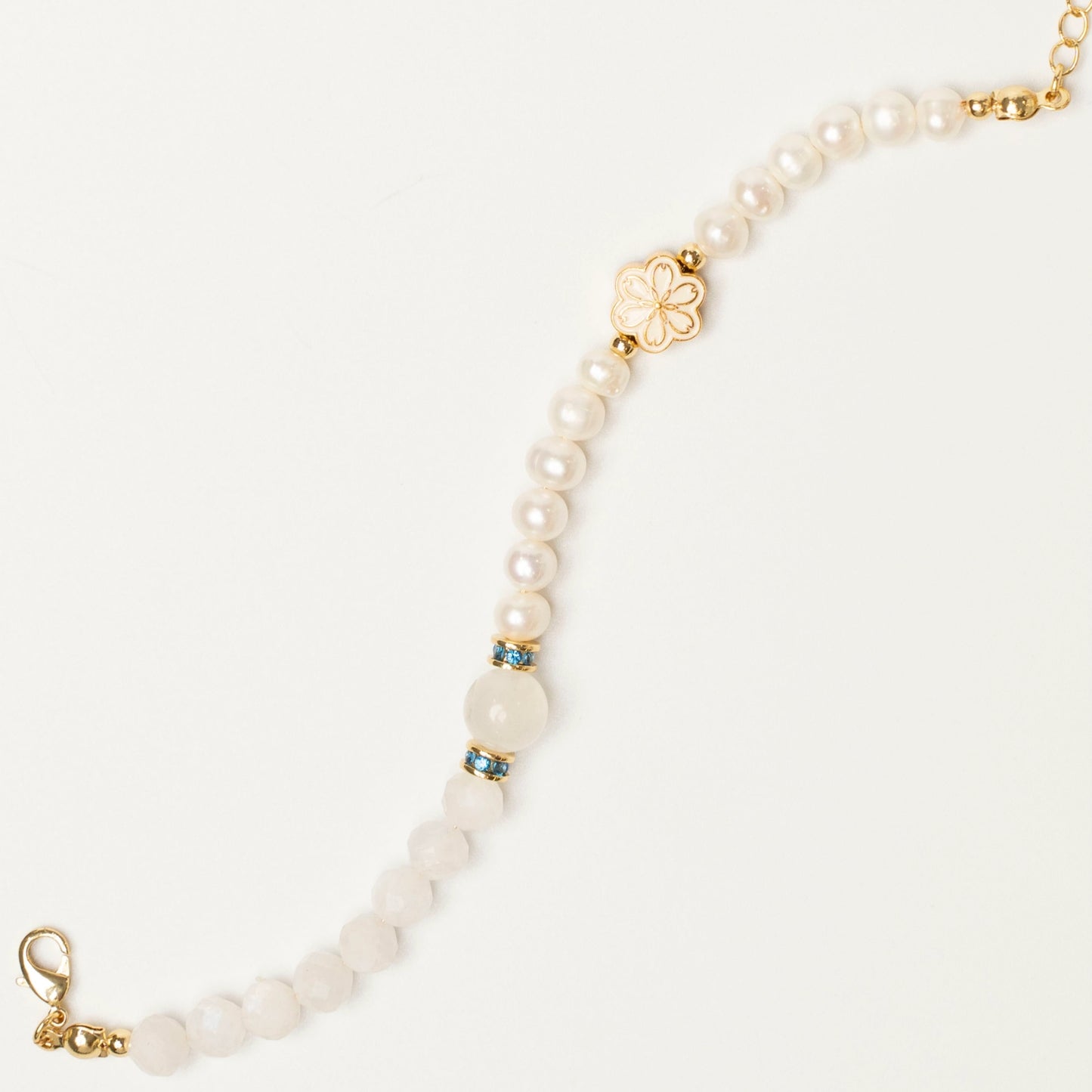 Embody the Mulstio connection to lunar energy and timeless elegance. This June bracelet is a wearable meditation on intuition and grace.