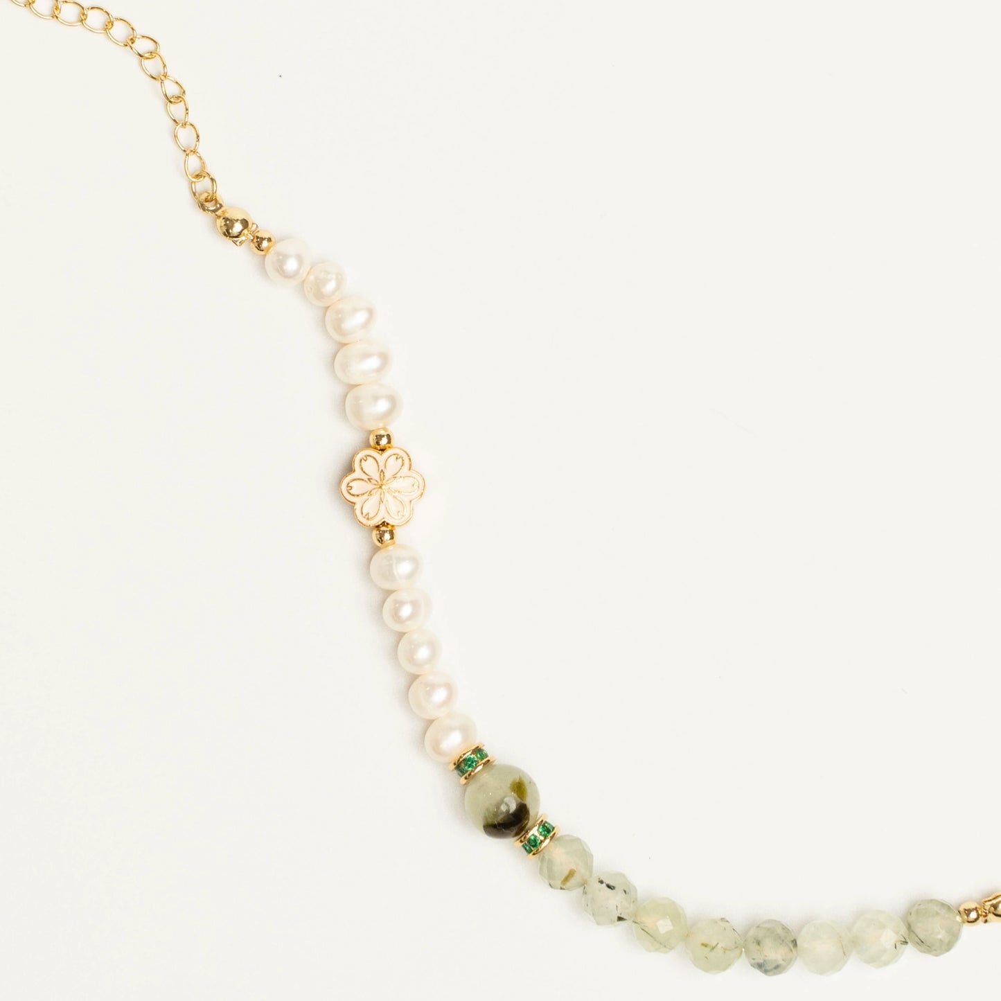 Deepen your spiritual practice with Mulstio. This August bracelet is designed to help you hold a state of peaceful awareness, where true prophetic insight can arise.