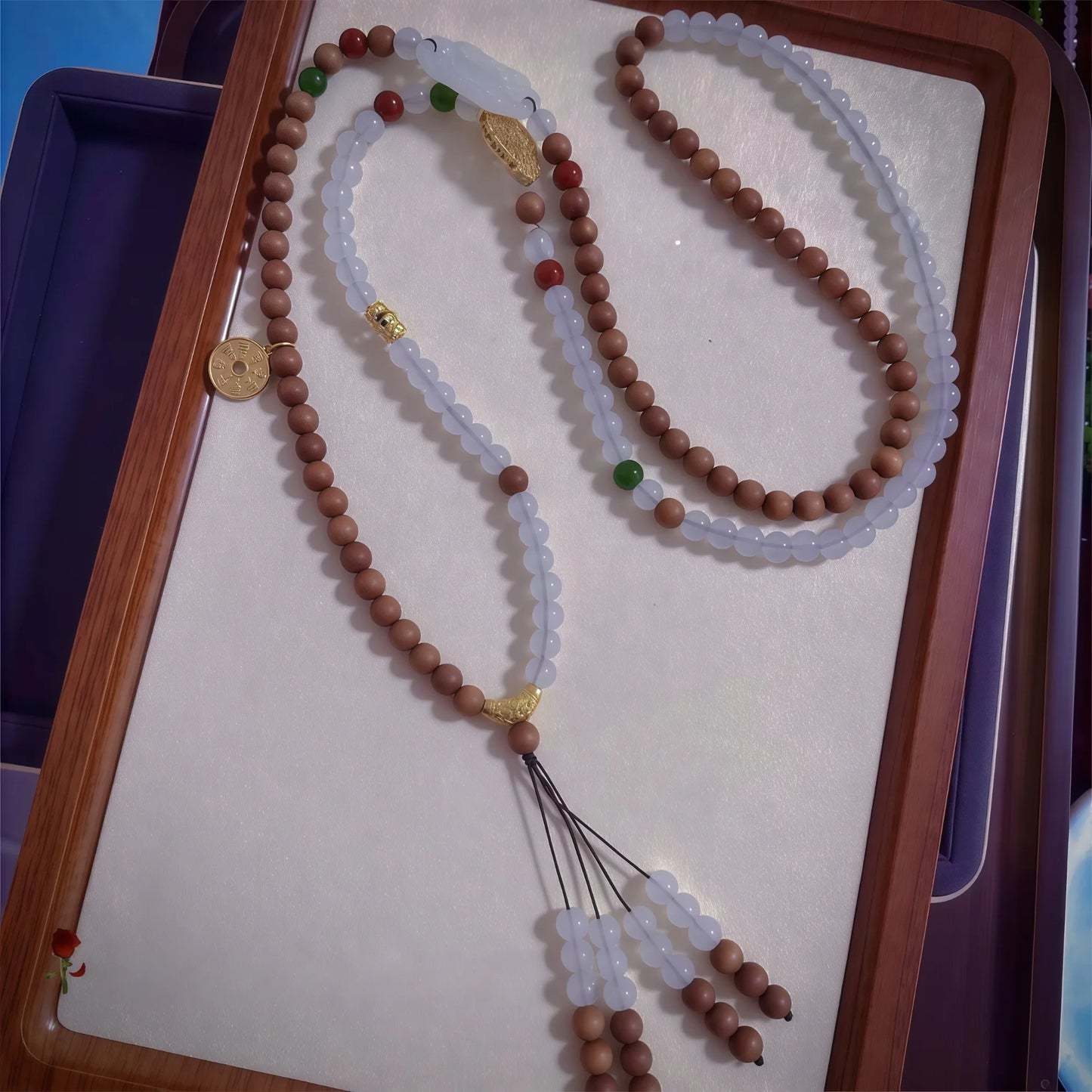 Sandalwood White Jade Mala Necklace