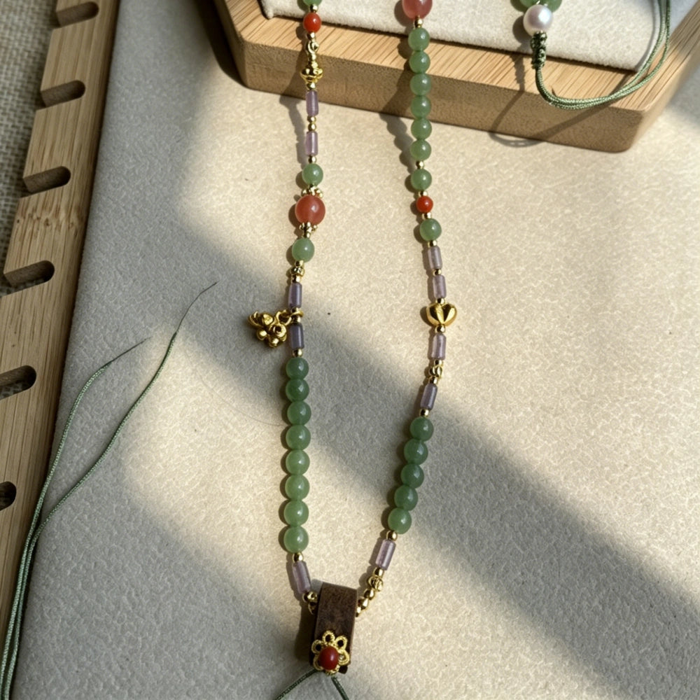 Mulstio Emerald Green Aventurine Chalcedony Choker Necklace Abundance and Abundant Female Power