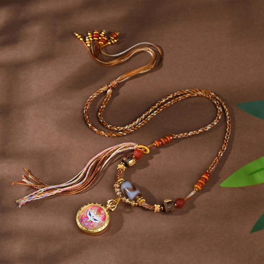 Handmade Tibetan Dzi Bead Fox Pendant Necklace Ethnic Style Healing Amulet for Women Empowerment