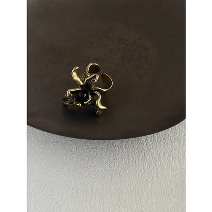 Gothic Style 3D Iris Flower Inlaid Black Onyx Adjustable Ring - Gold/Silver