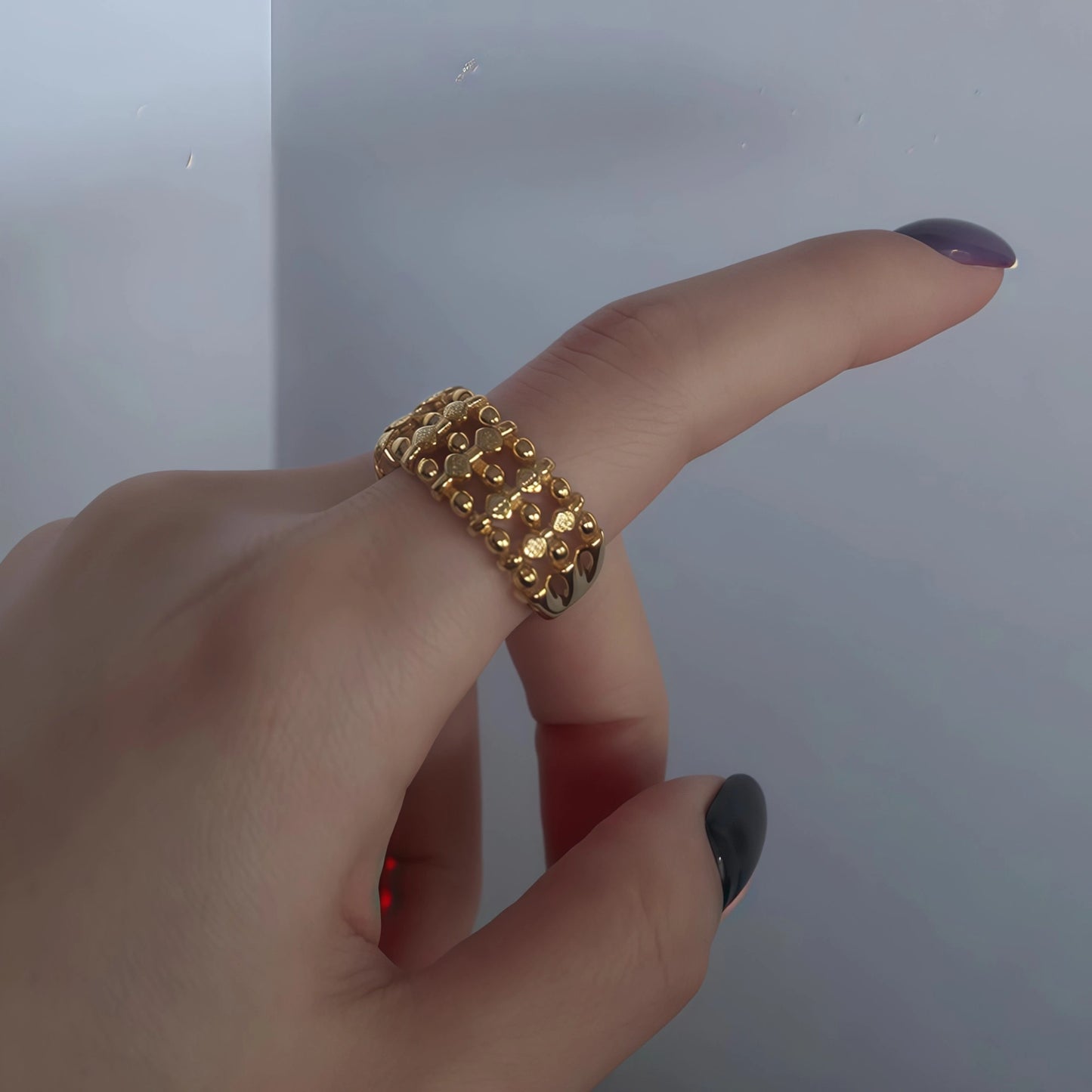 Honeycomb Retro Hollow Bead Adjustable Ring in Gold, Silver & Copper
