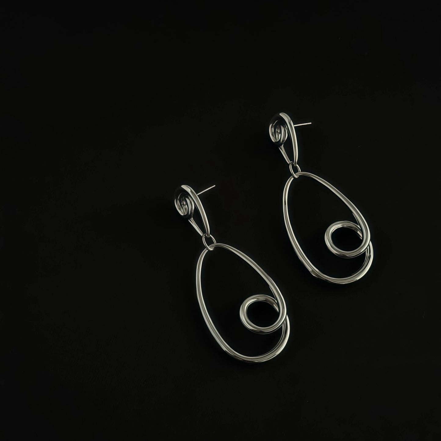 Postmodern Minimalist Drop Earrings - 3D Linear Water Drop Design - Support & Protection