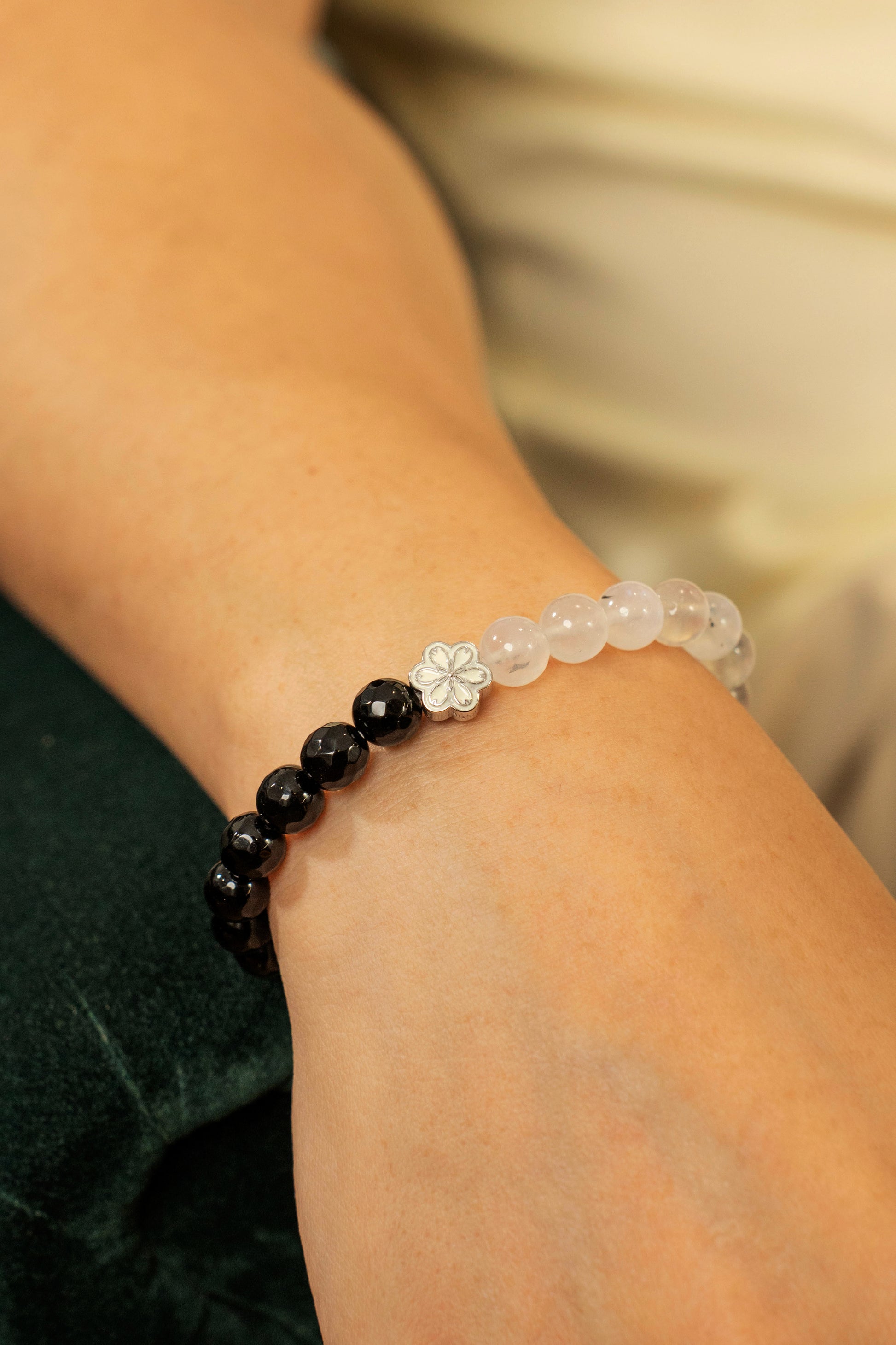 Birthstone Moonstone Bracelet - JUN - Half Ecilpse Mulstio - 7