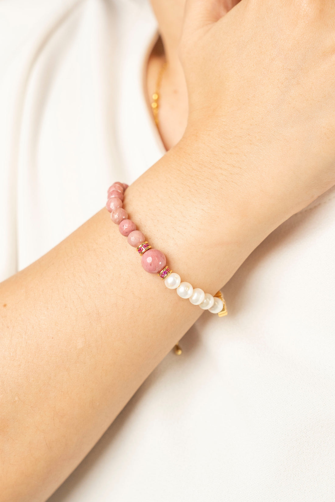 Birthstone Lnca Rose Pearl Spliced Bracelet - JUL - Mulstio -6