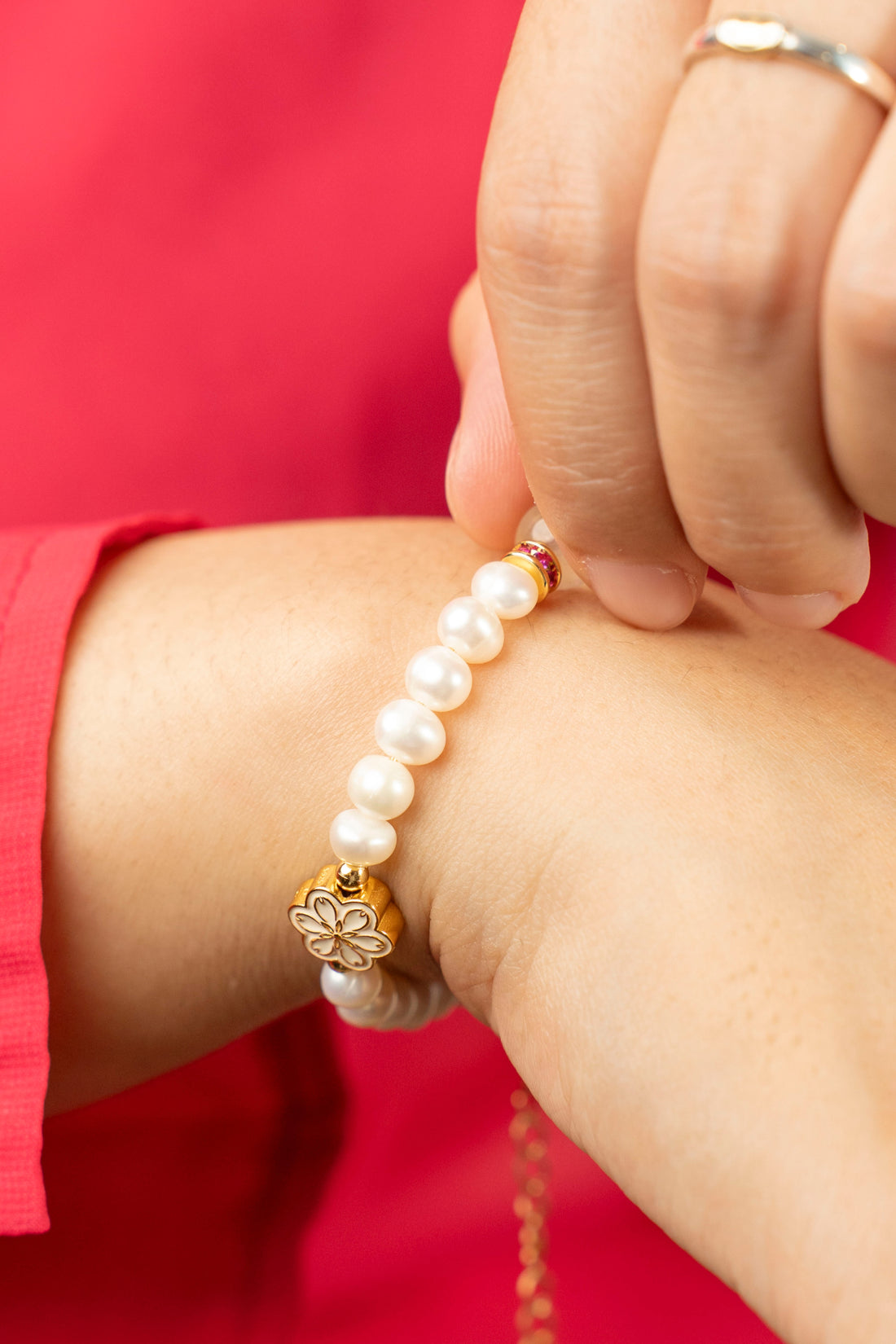 Birthstone Topaz Pearl Spliced Bracelet - APR Mulstio - 4