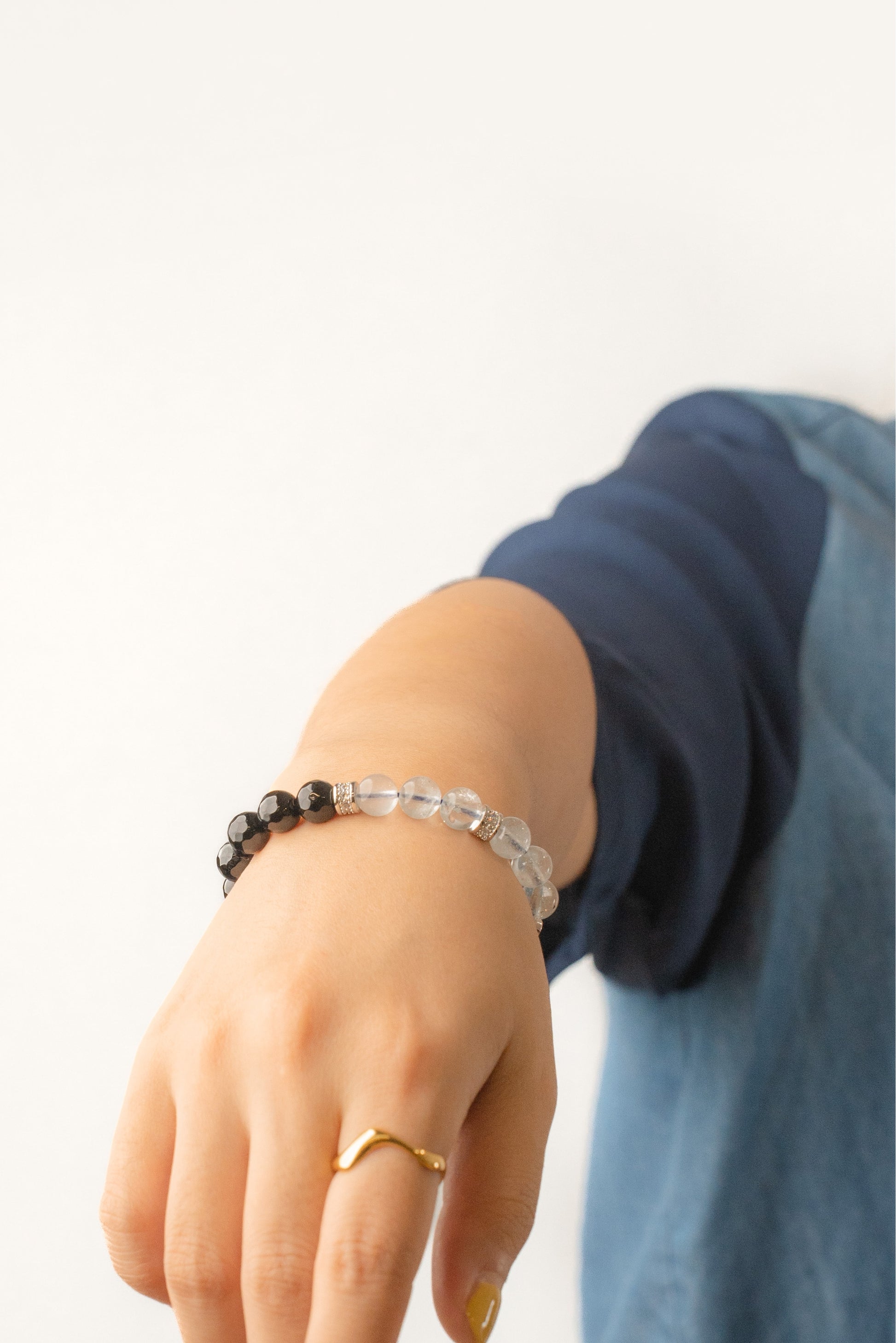 Birthstone Topaz Bracelet - APR - Quarter Eclipse - mulstio -8