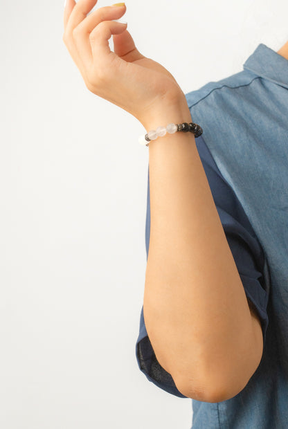 Birthstone Moonstone Bracelet - JUN - Quarter Ecilpse - Mulstio - 4