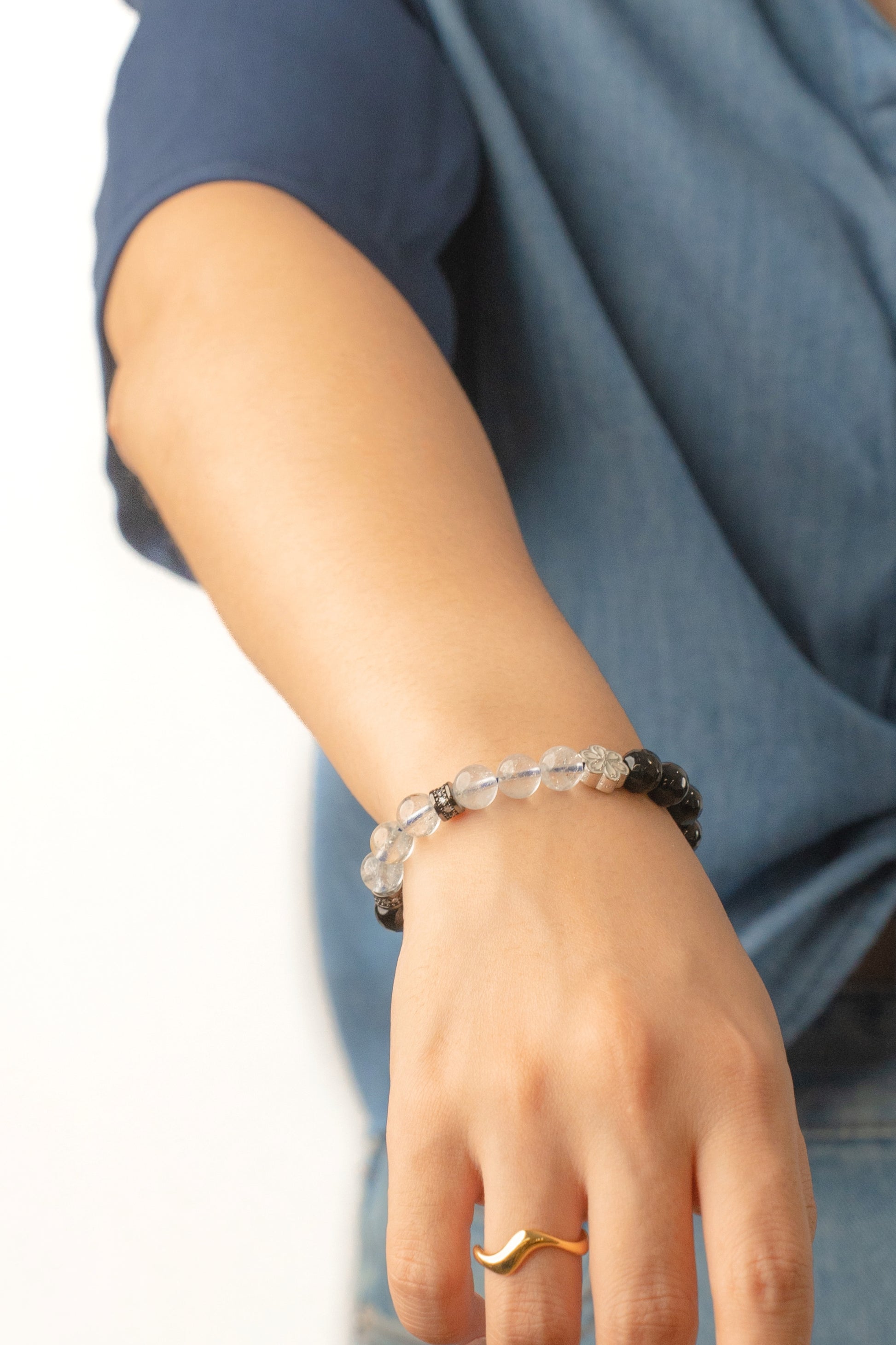 Birthstone Topaz Bracelet - APR - Quarter Eclipse - Mulstio -8