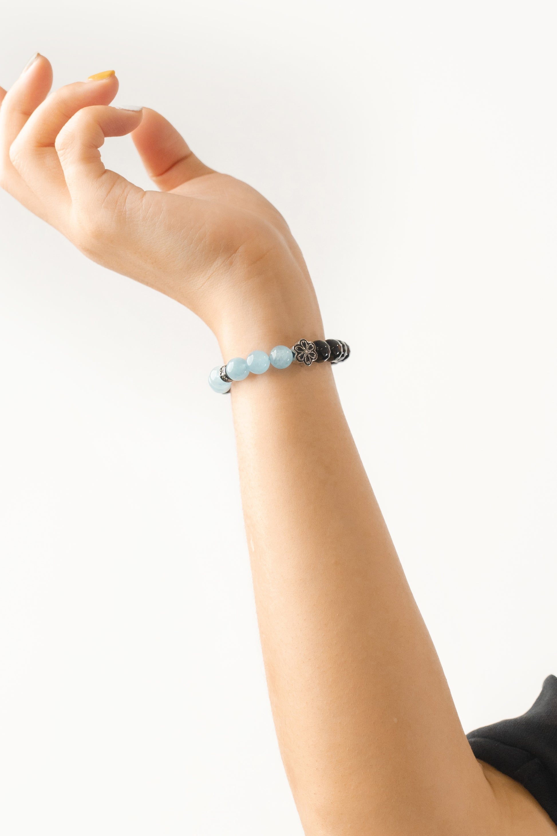 Birthstone Aquamarine Bracelet - MAR - Quarter Eclipse Mulstio - 8