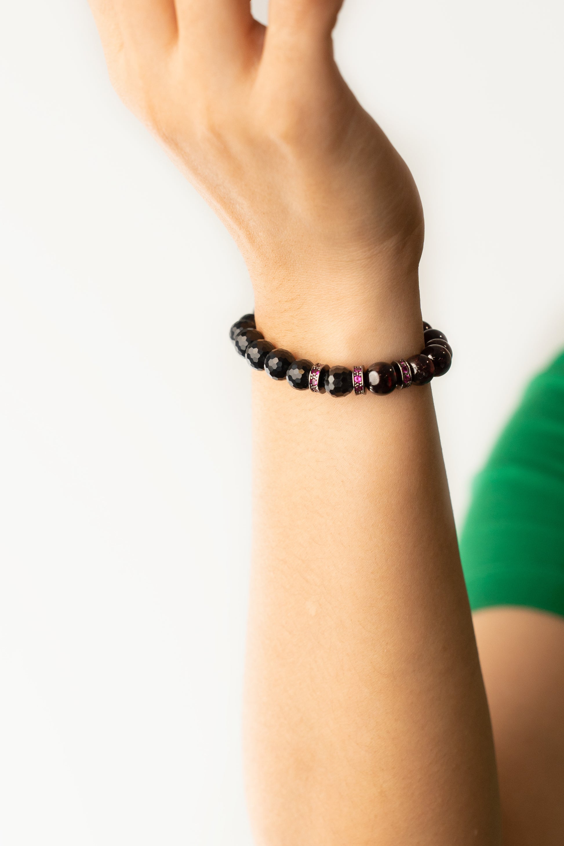 Birthstone Garnet Bracelet - JAN - Half Eclipse Mulstio - 6