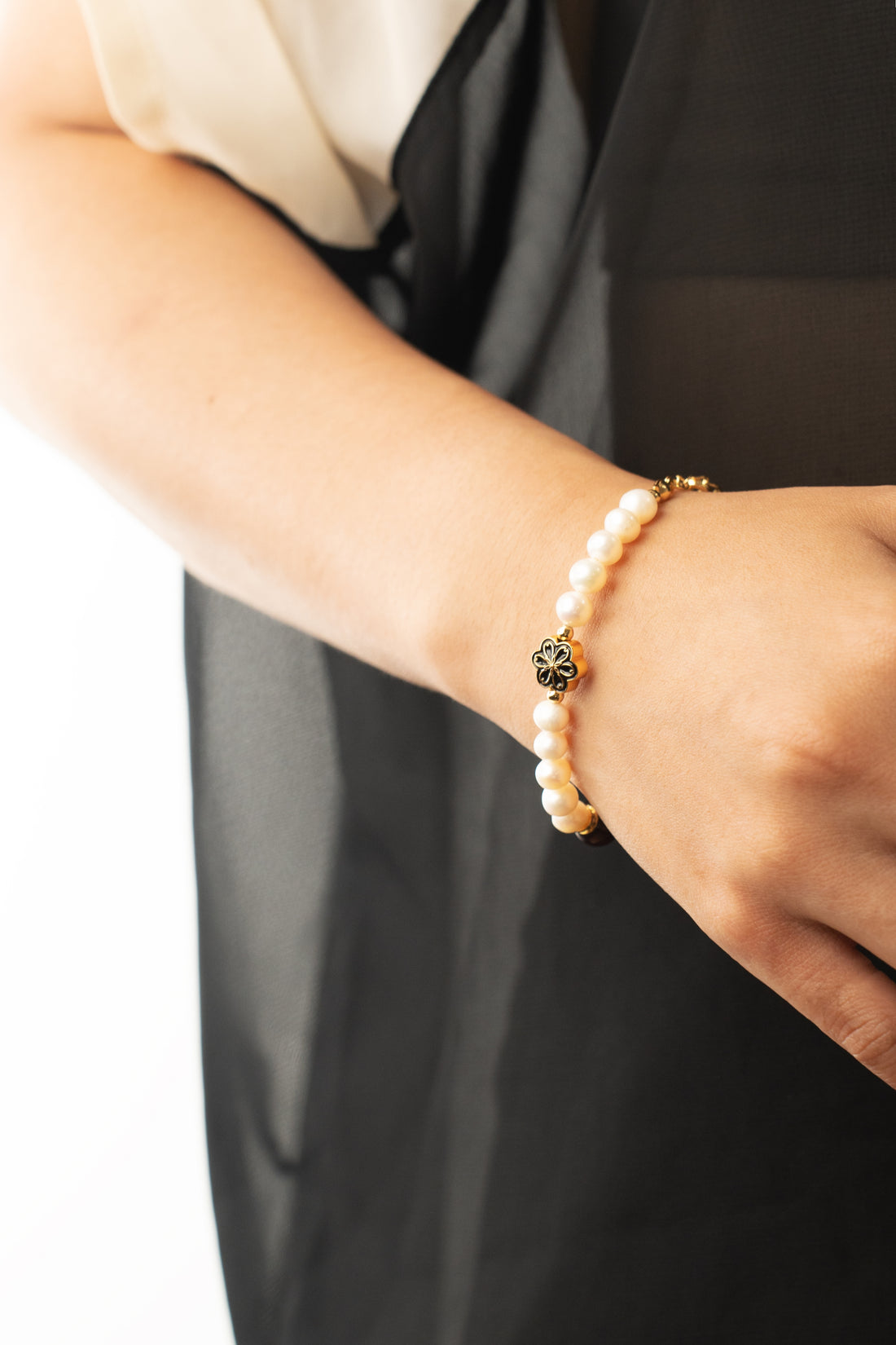Birthstone Garnet Pearl Spliced Bracelet - JAN - Mulstio -10
