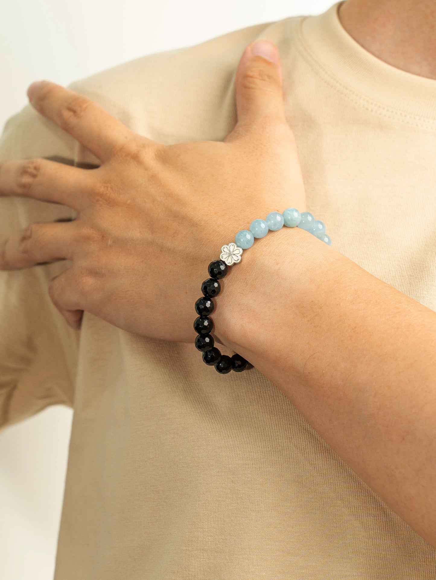 Birthstone Aquamarine Bracelet - MAR - Half Eclipse - Mulstio -4