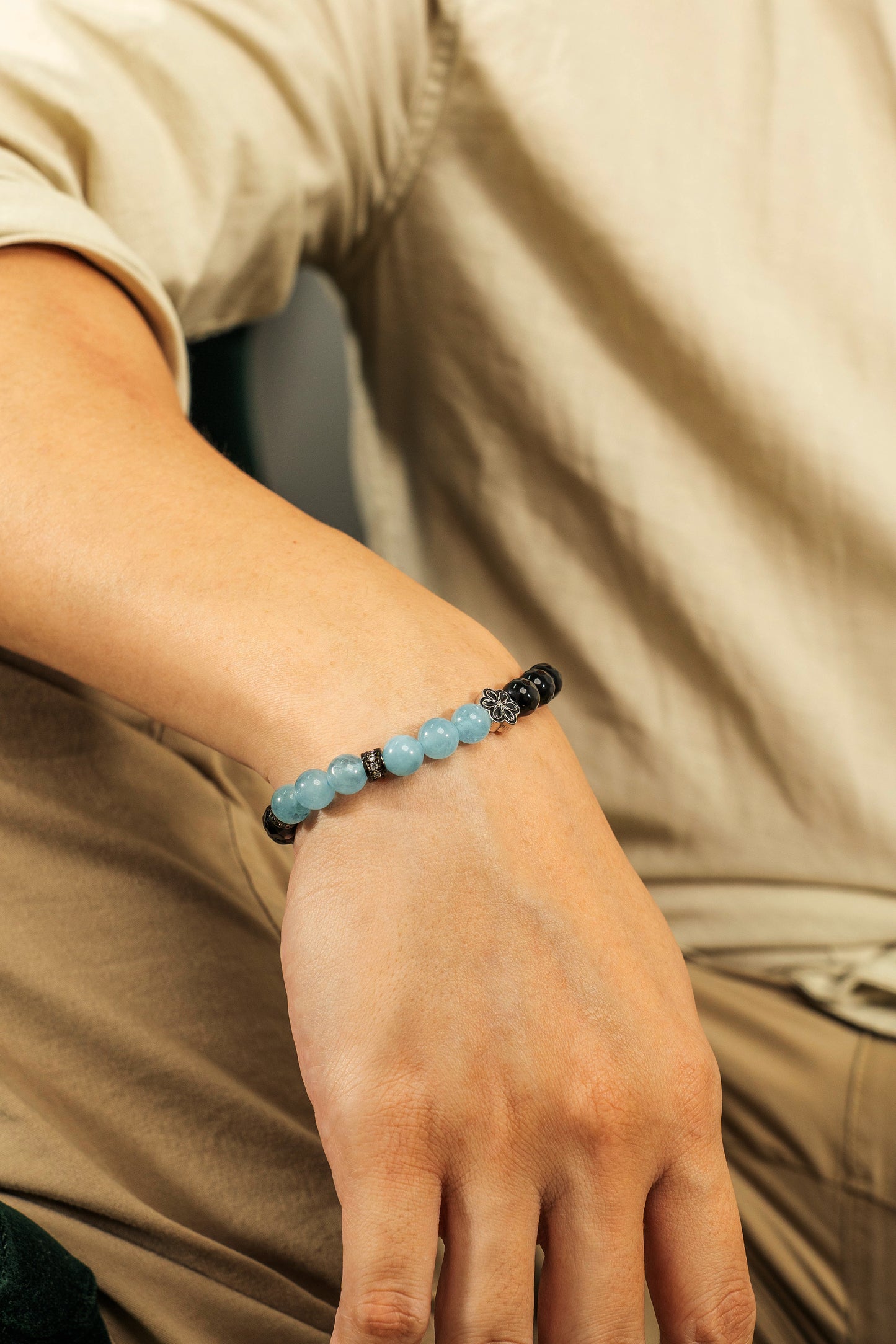 Birthstone Aquamarine Bracelet - MAR - Quarter Eclipse Mulstio - 4