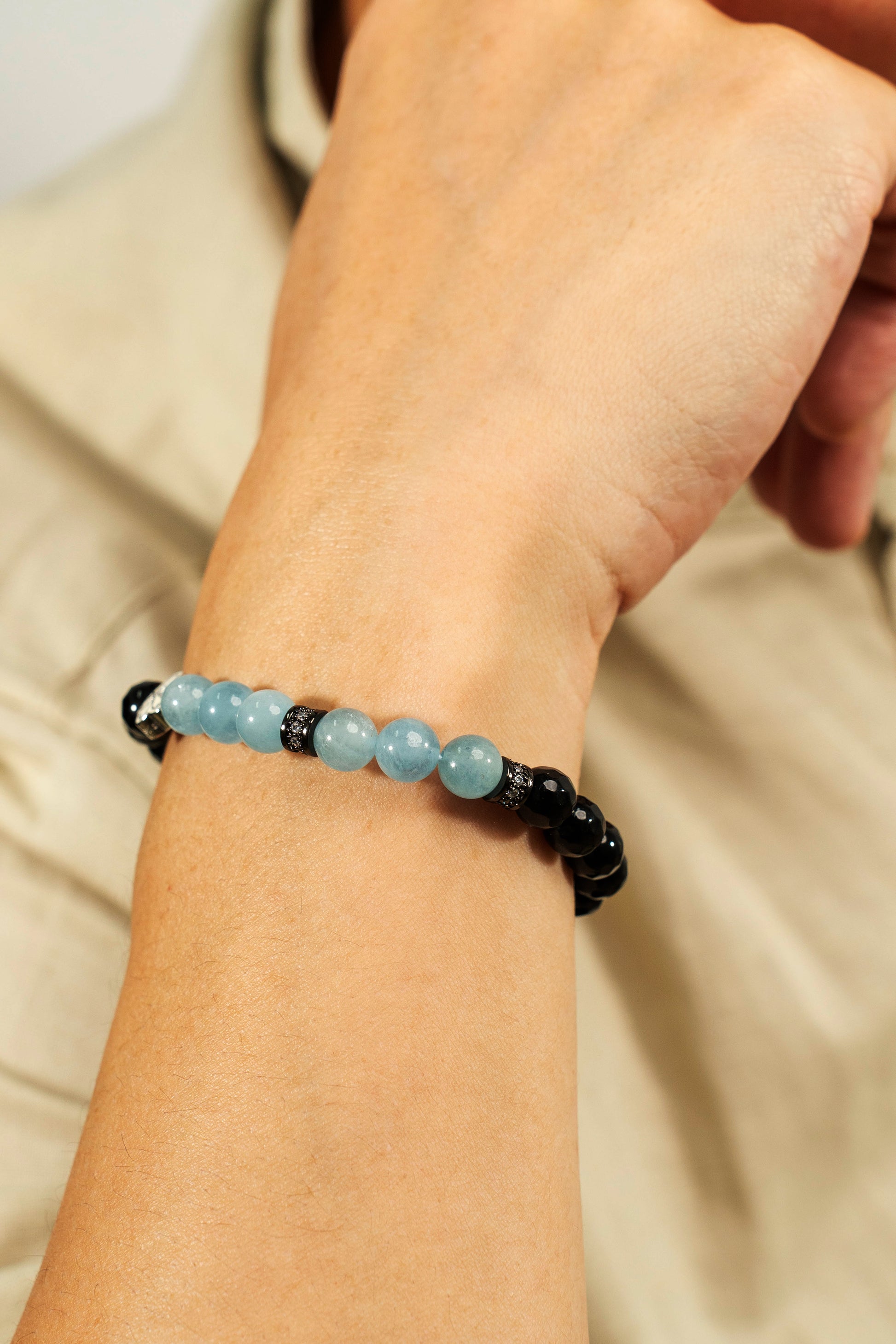 Birthstone Aquamarine Bracelet - MAR - Quarter Eclipse Mulstio - 7