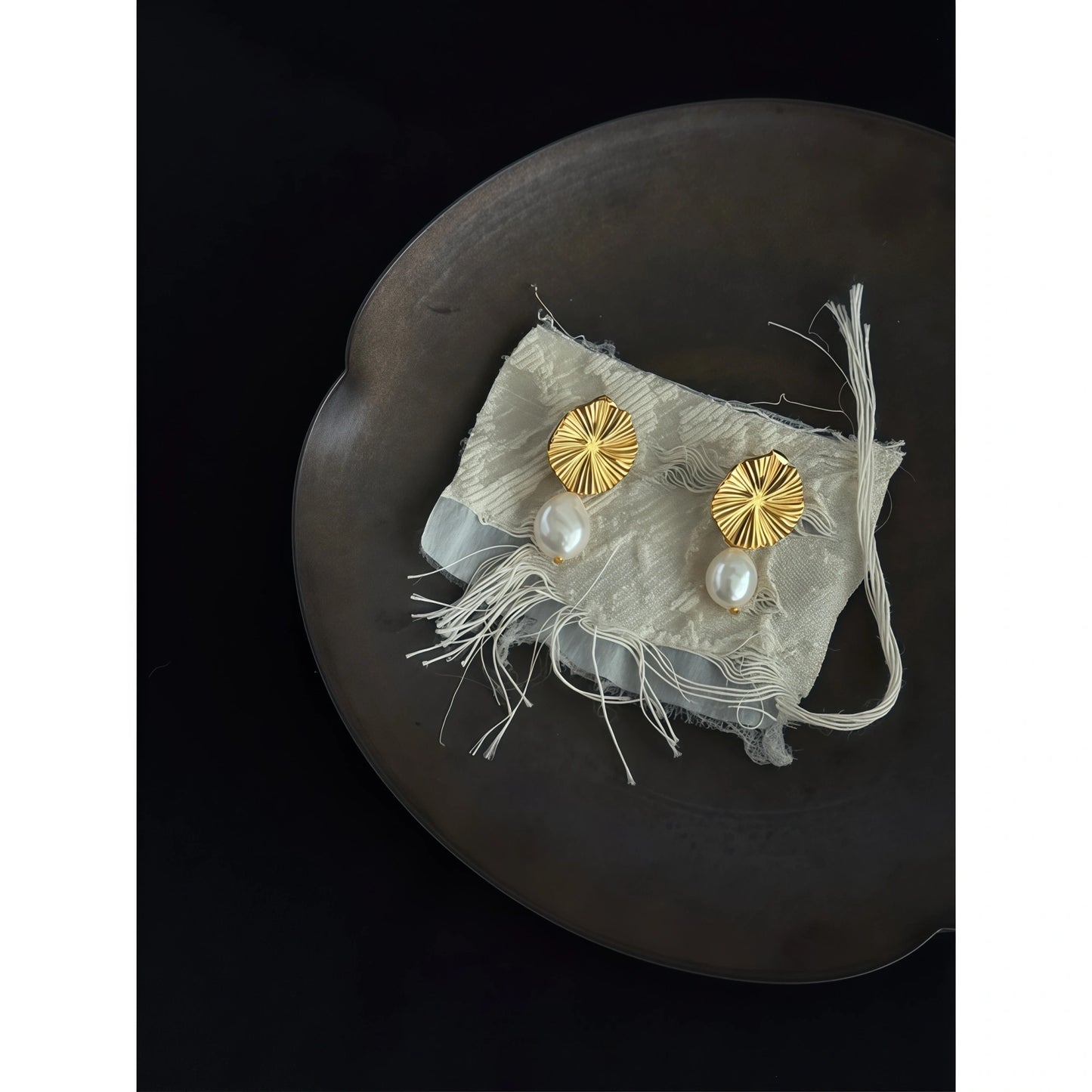 French Retro Gold Sunflower Freshwater Pearl Drop Earrings-Peace & Serenity