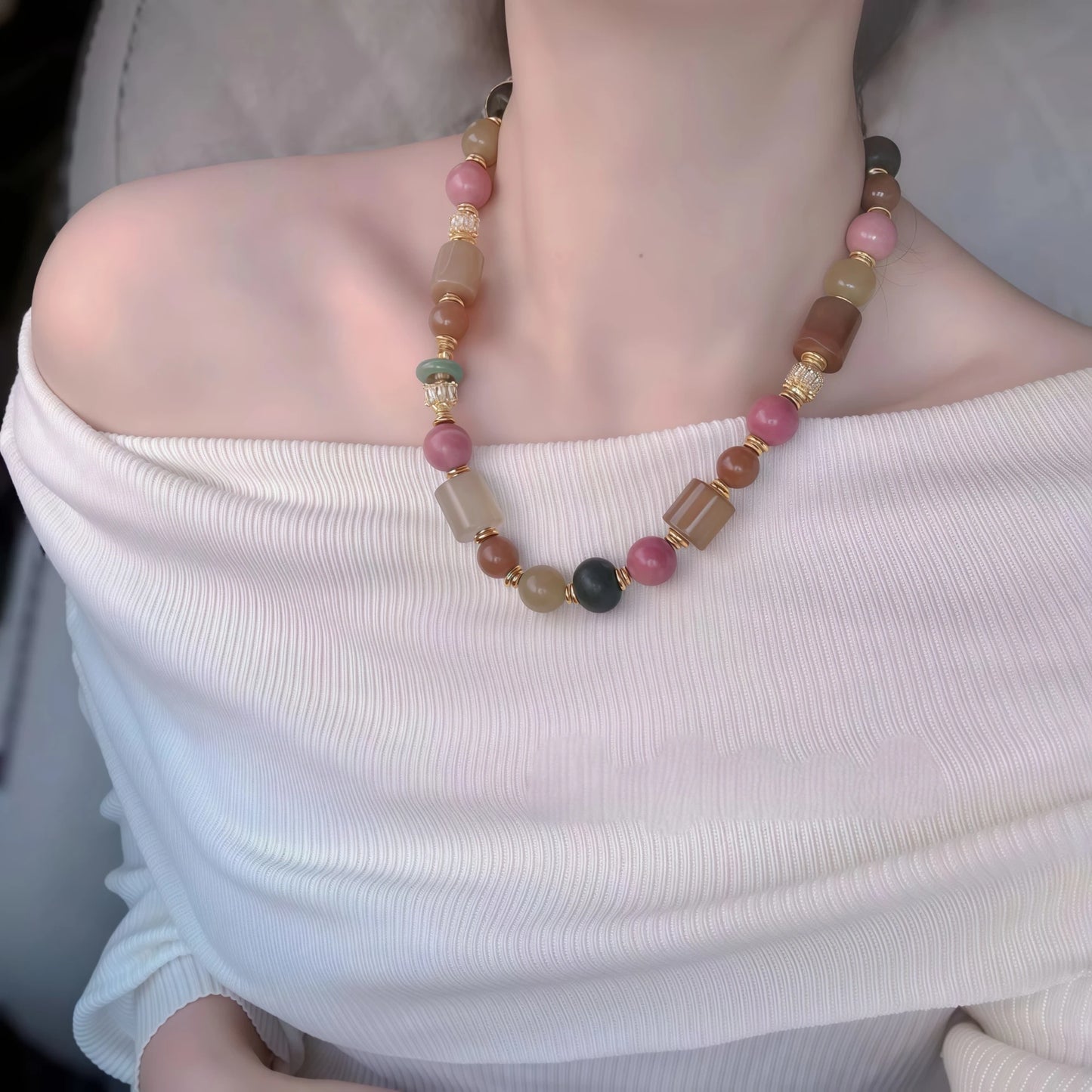 Multicolor Agate and Rhodolite Necklace with Golden Crystals and Beads