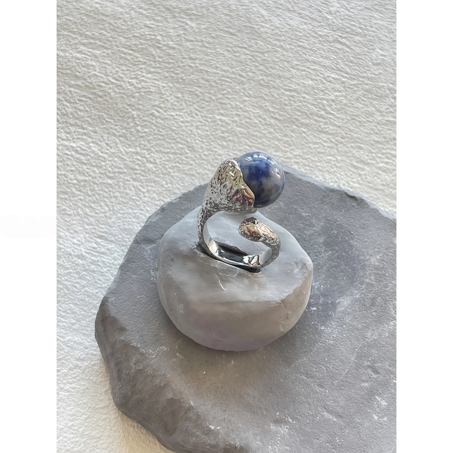 Abstract River Design Matte Silver Adjustable Ring（副本）