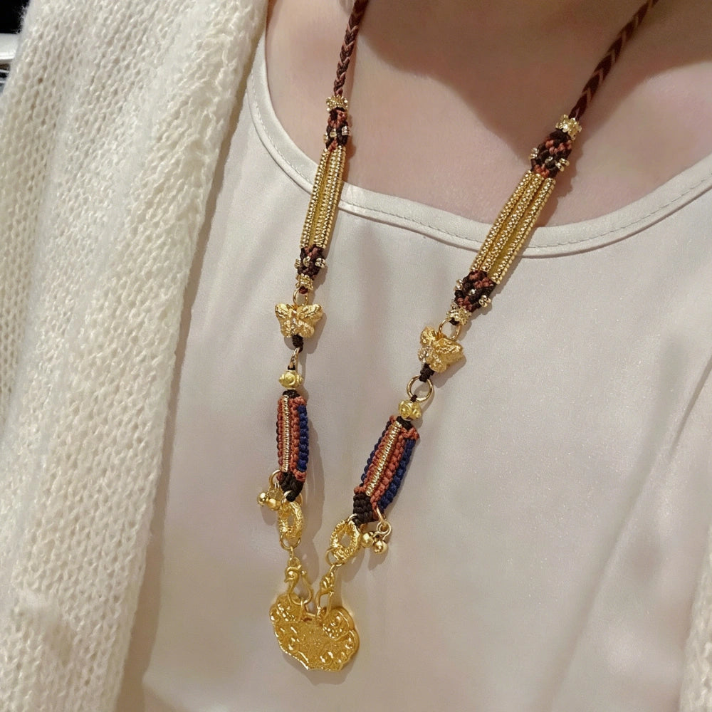Mulstio Auspicious Cloud Lock Necklace Hand-Woven Copper Alloy Empowering Retro Jewelry