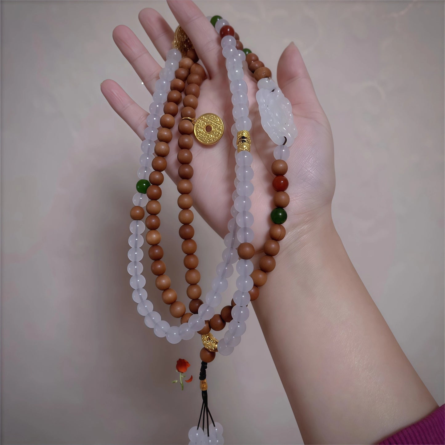 Sandalwood White Jade Mala Necklace