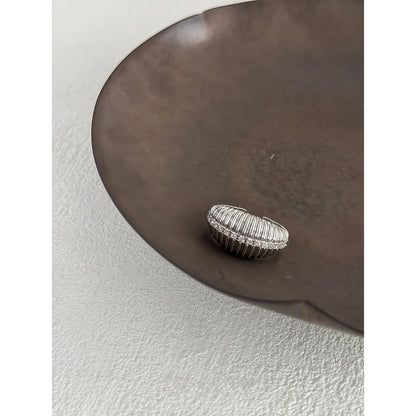 Shell Textured Ring with Diamond in Silver & Copper