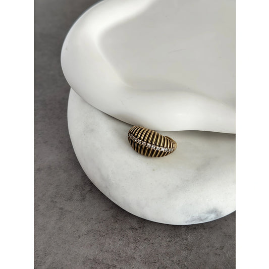 Shell Textured Ring with Diamond in Silver & Copper
