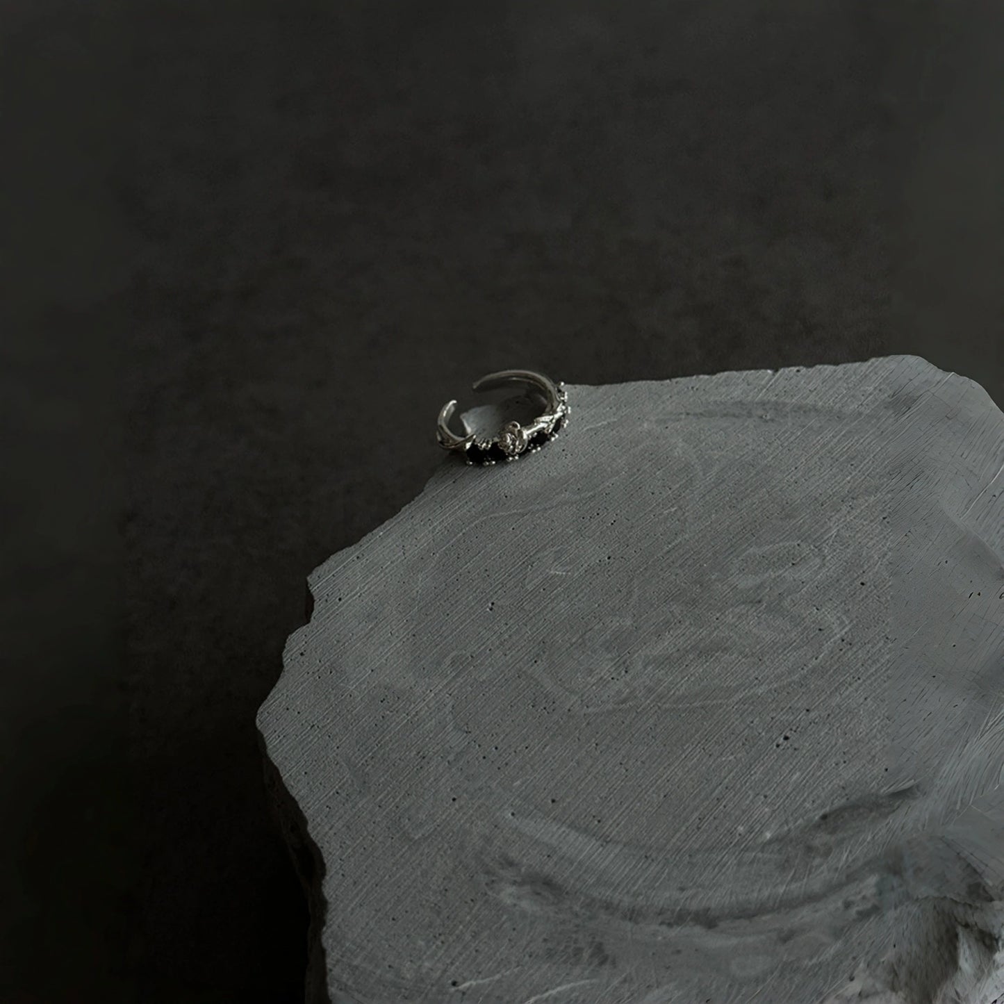 Thorn Rose Adjustable Ring in Silver